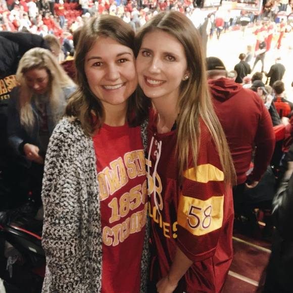 Meet your Posher, Ashlyn - Picture 1 of 1